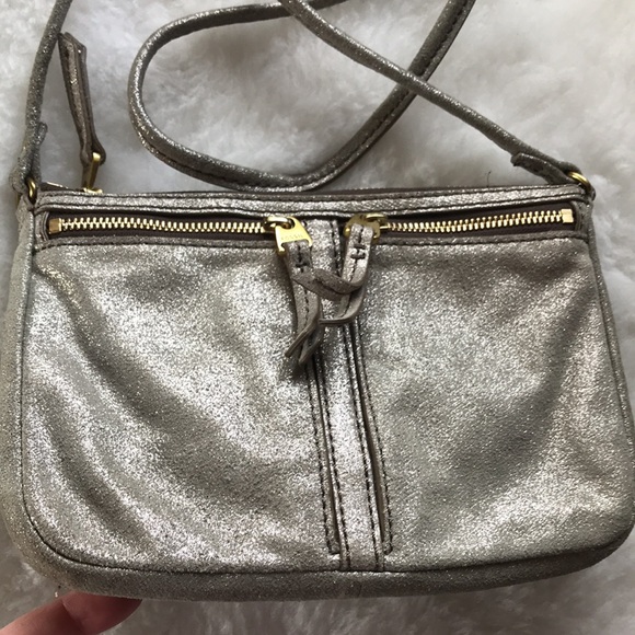 Fossil shimmer metallic Leather small Crossbody - Picture 4 of 13